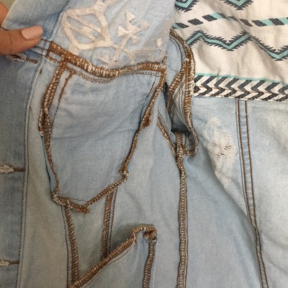 Forever 21 printed jean jacket - Picture 4 of 4